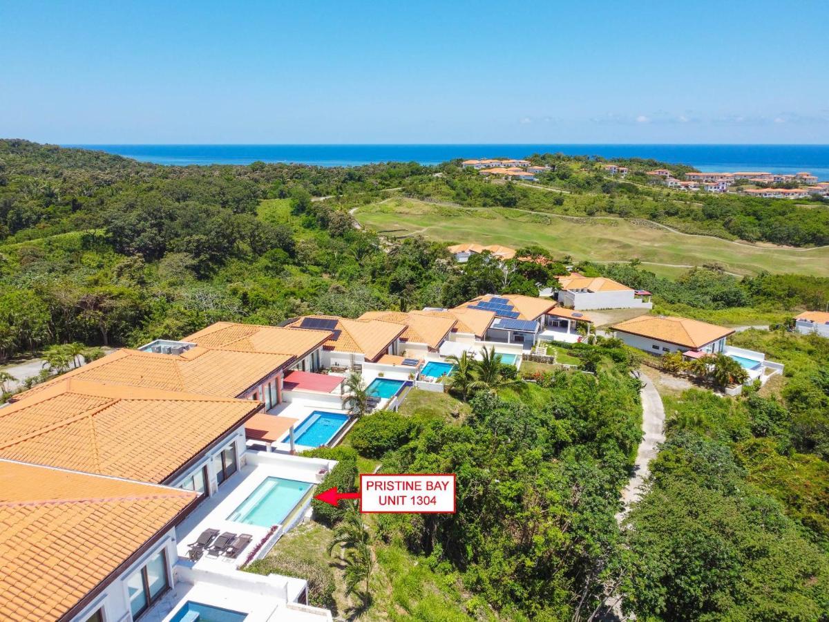 Pristine Bay Villa 1304 With Large Pool - 3 Bedroom Condo French Harbour Dış mekan fotoğraf